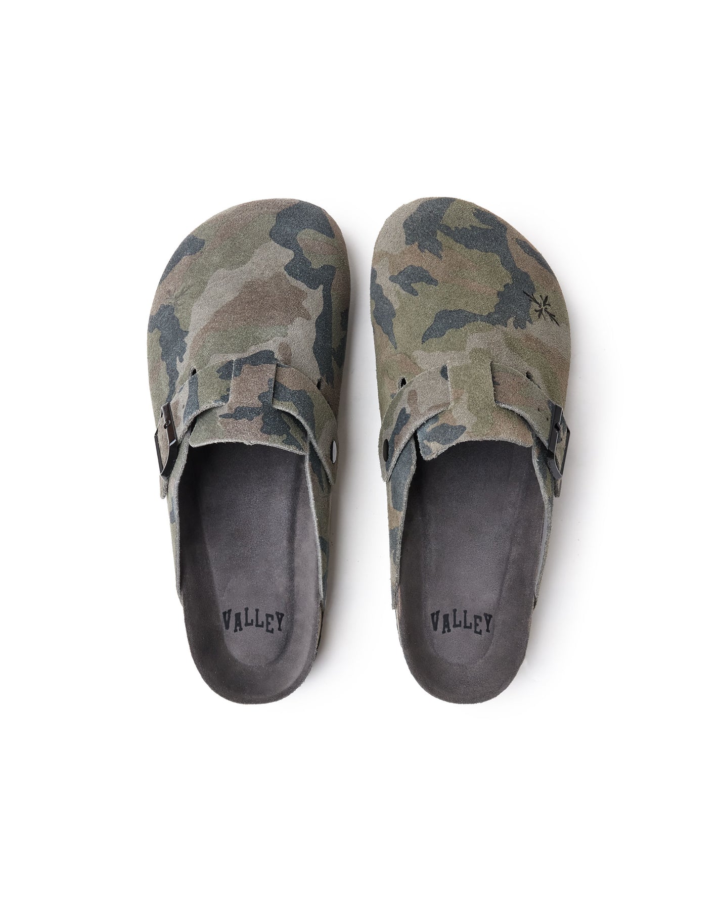 Vale Forever Camo Clogs