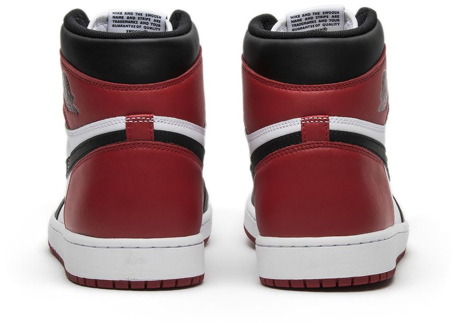 Air Jordan 1 Retro Black Toe (2016)