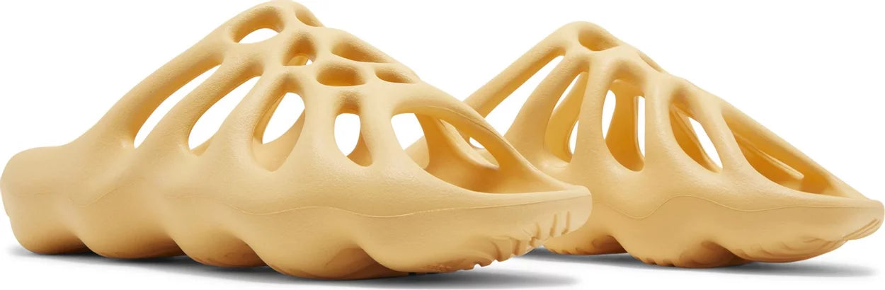 Adidas Yeezy 450 Slide 'Cream'