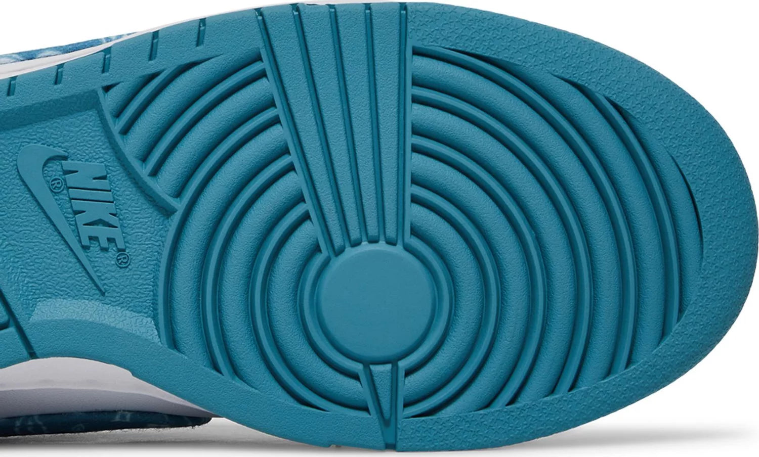 Nike Dunk Low 'Blue Paisley' (W)