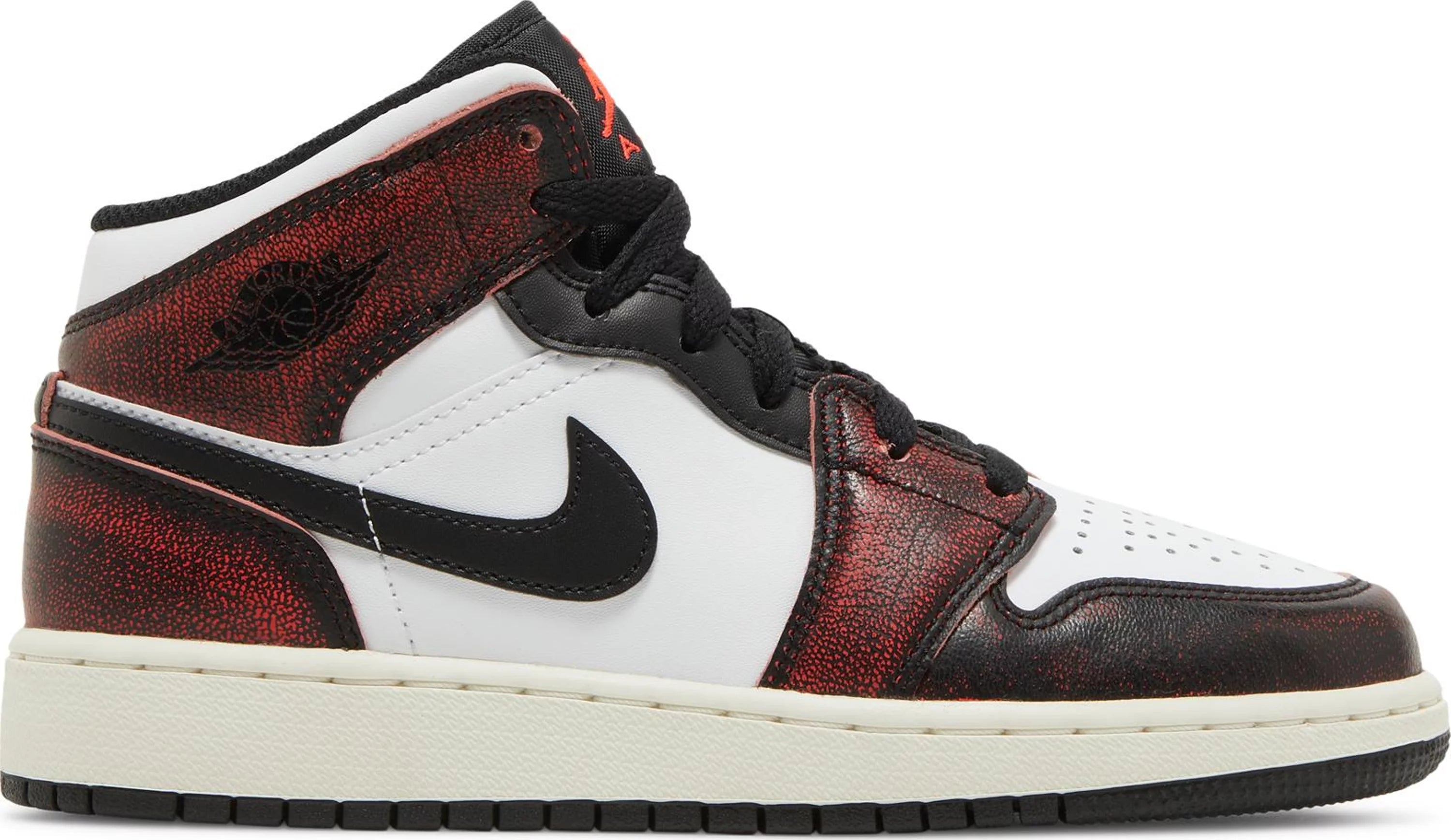 Air Jordan 1 Mid 'Wear-Away Chicago' (GS)