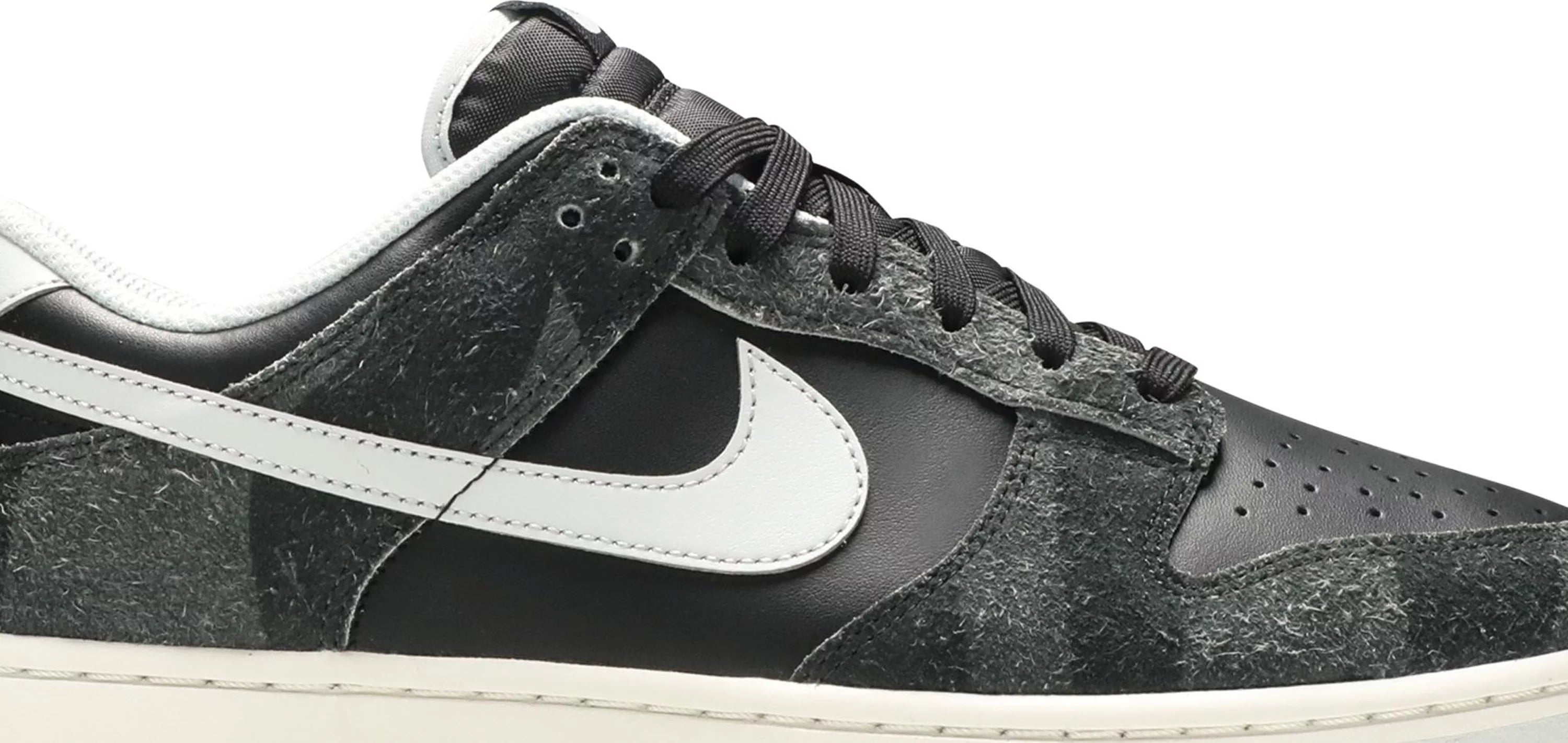 Nike Dunk Low Retro Animal Pack Zebra