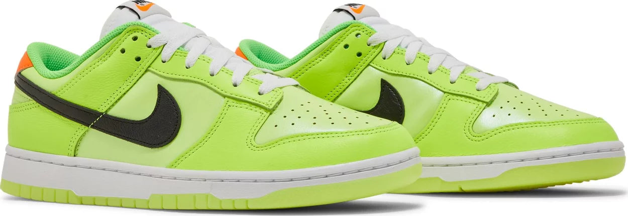 Nike Dunk Low SE 'Splash Volt'