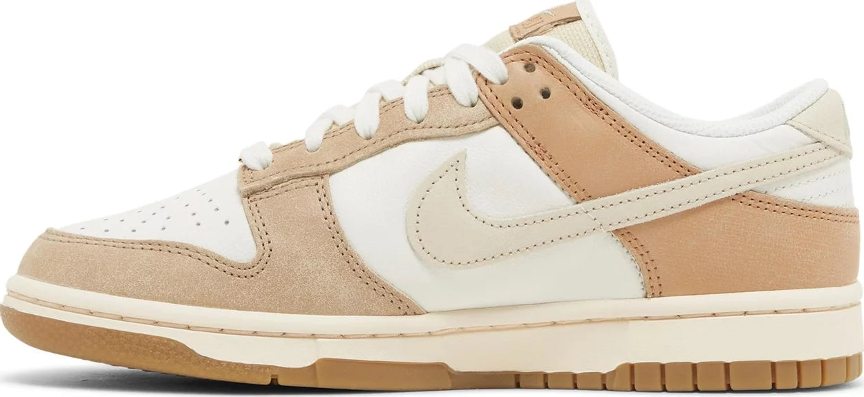 Nike Dunk Low SE Australia (Women's)