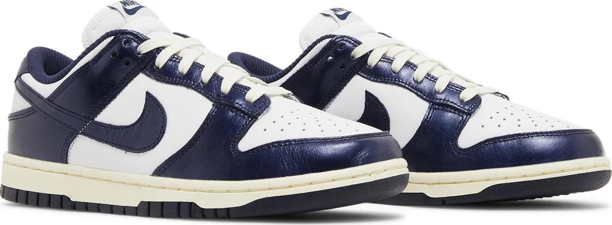 Nike Dunk Low 'Vintage Navy' (W)