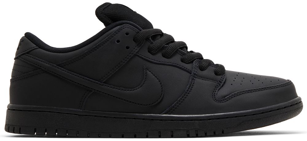 Nike SB Dunk Low Pro Triple Black