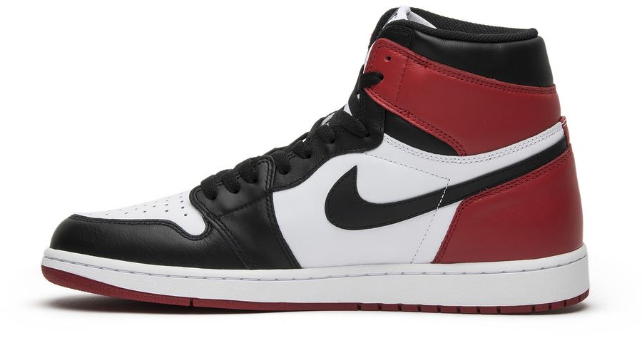 Air Jordan 1 Retro Black Toe (2016)