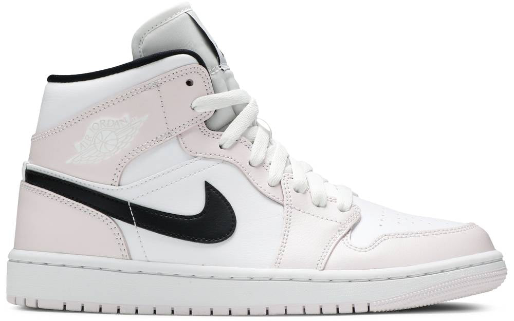 Air Jordan 1 Mid "Barely Rose" (W)