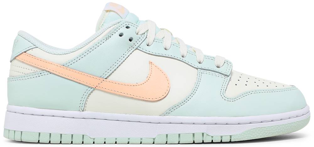 Nike Wmns Dunk Low 'Barely Green'