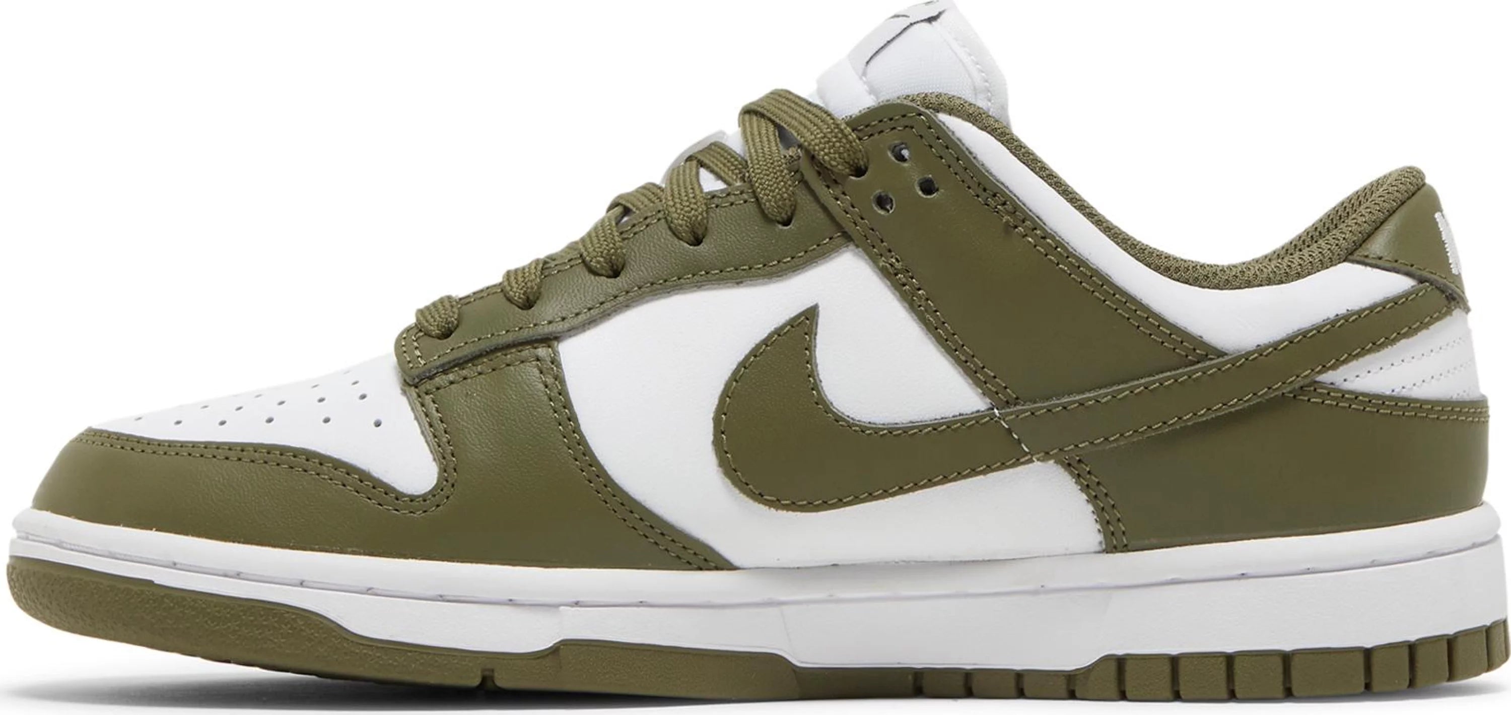 Nike Dunk Low 'Medium Olive' (W)