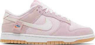 Nike Dunk Low 'Teddy Bear' (W)